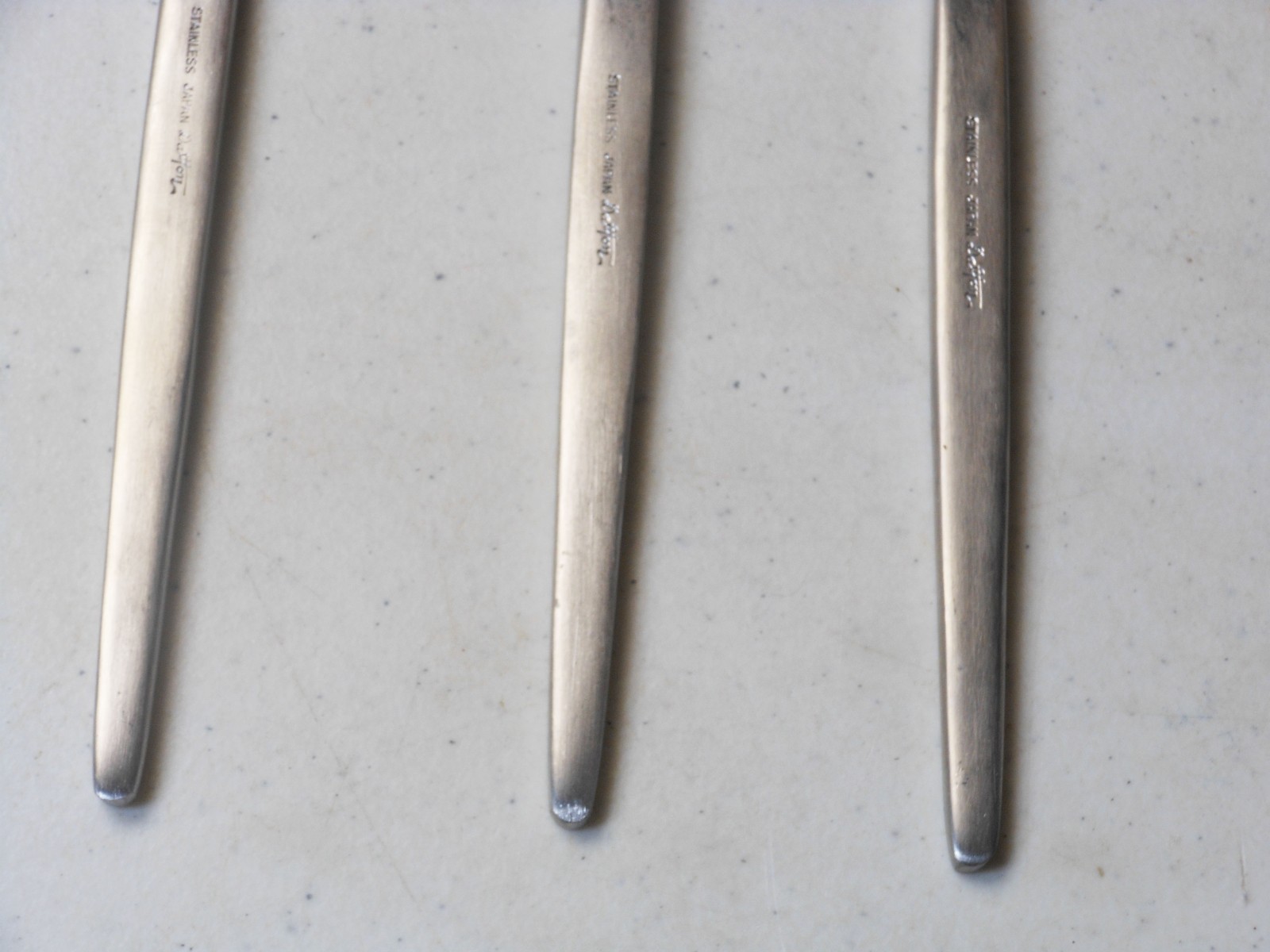 Three Oneida Dalton Stainless Spoons 8"