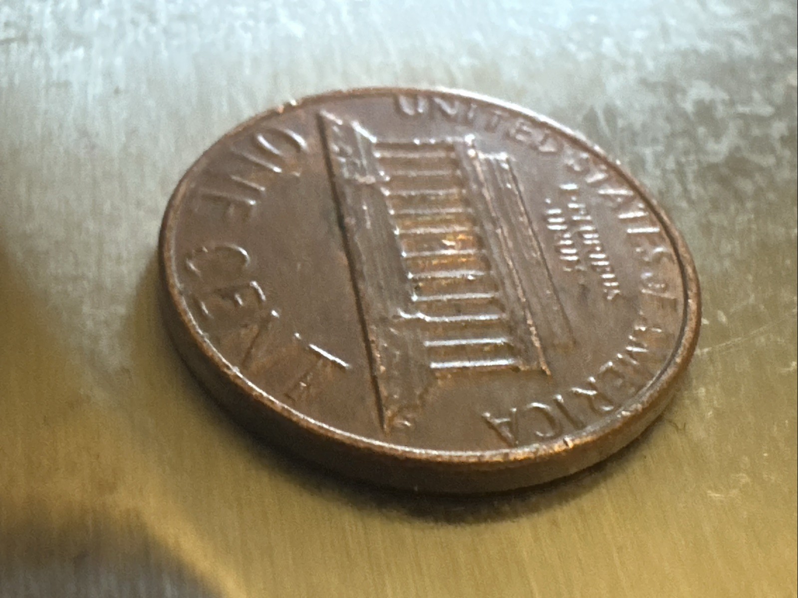 1982 No Mint Mark Small Date One Cent Cooper Penny Coin