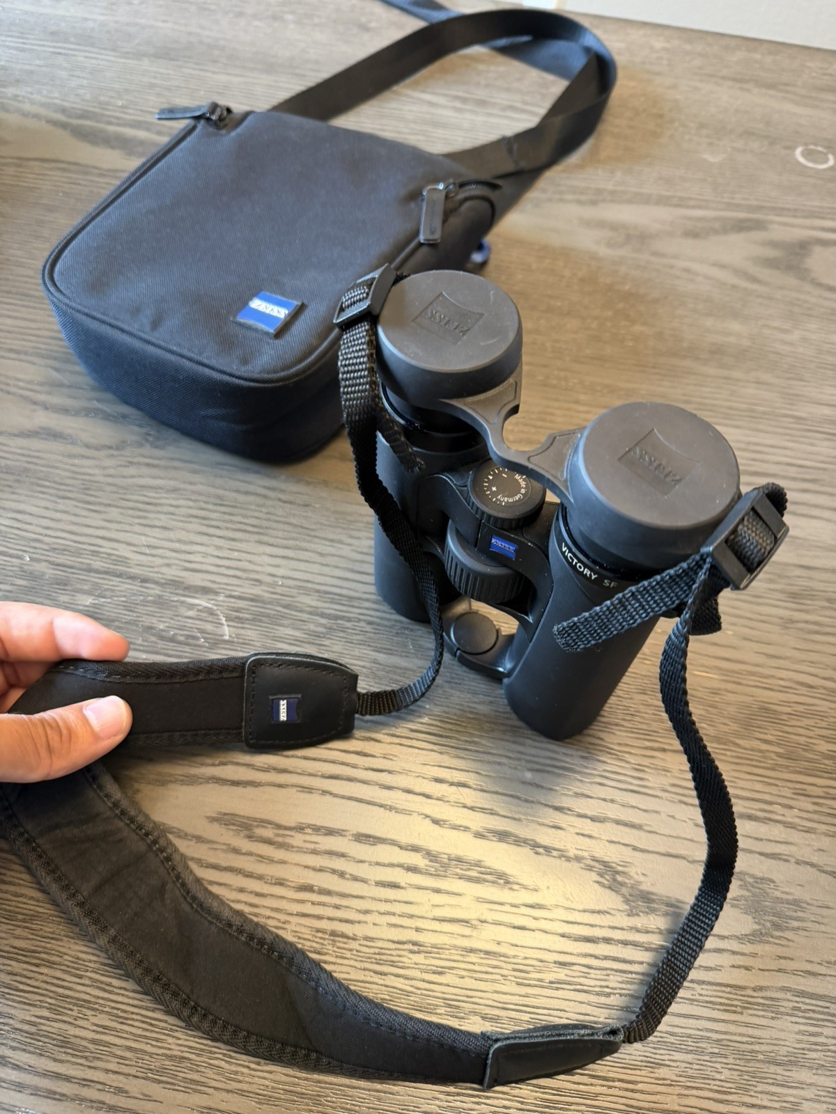Zeiss Victory SF 10 x 32