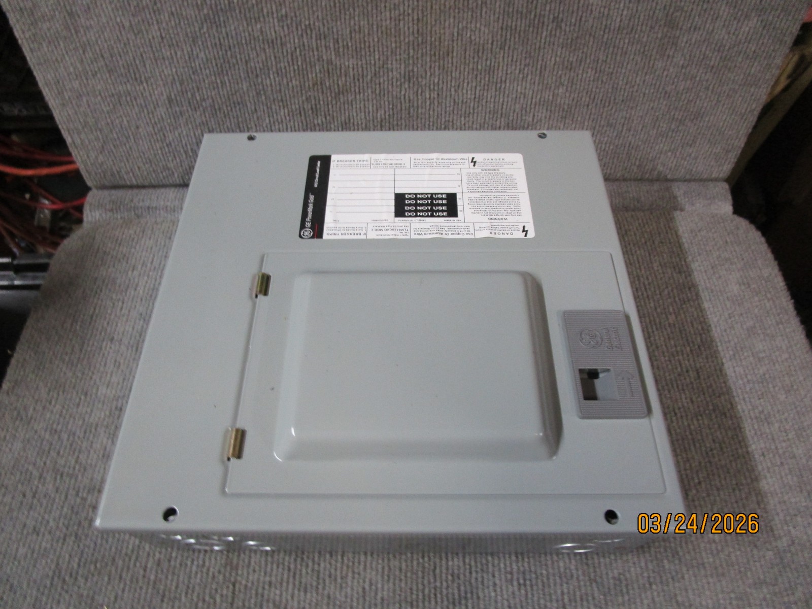 GE Main Lug 125 Amp Panel Model TLM612SCUDP