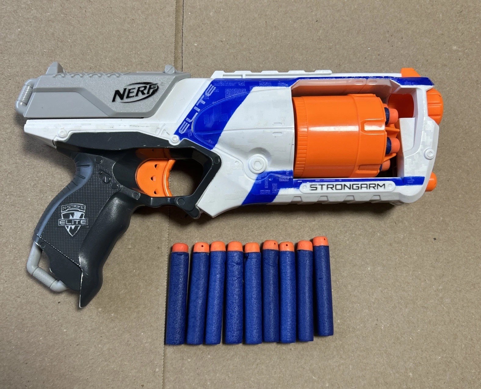 Nerf N-Strike Elite Strongarm Toy Blaster Rotating Barrel Slam Fire Extra Darts