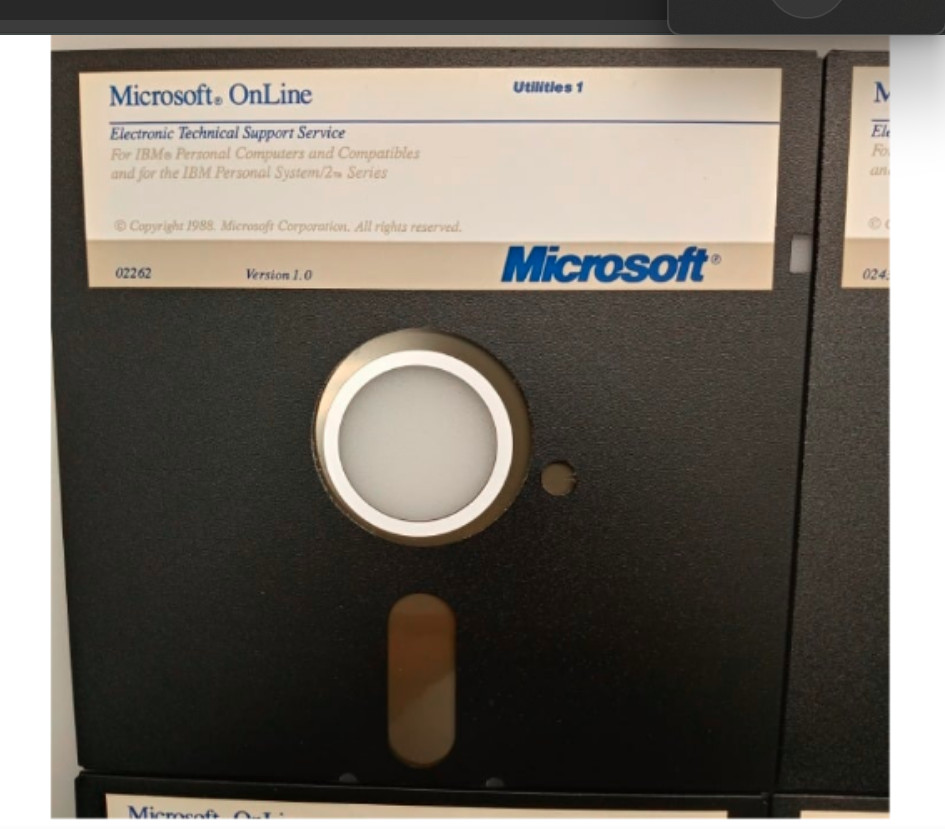 VTG MICROSOFT ONLINE V. 1.0 PROGRAM & UTILITIES INSTALL 5.25 FLOPPY COMPLETE SET