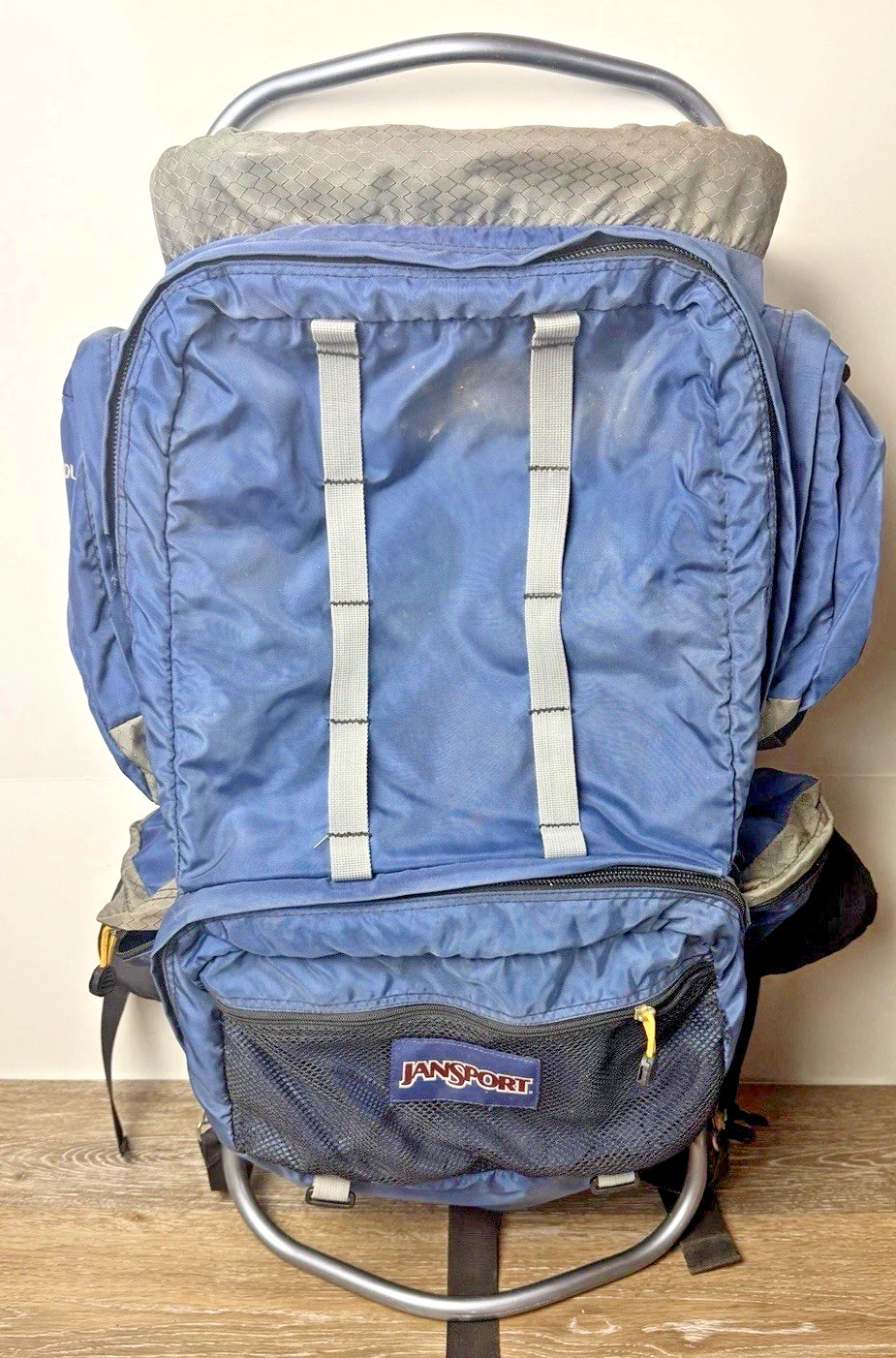 Jansport Backpack SCOUT External Frame Lightweight Nylon Hiking Camping Blue