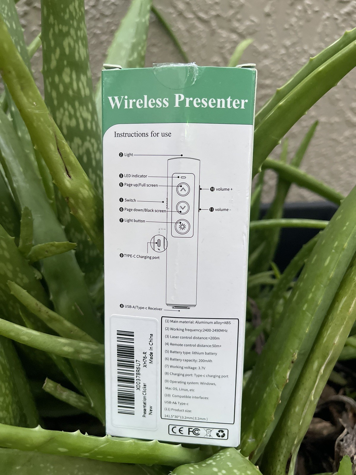 Wireless Presenter Remote Clicker for PowerPoint Keynote Mac PC Laptop USB-C Red