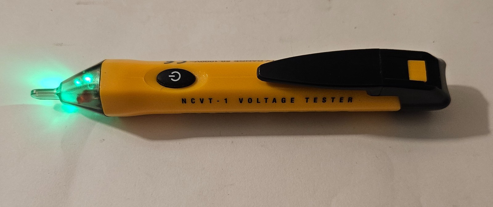 Klein Tools NCVT-1 Voltage Tester 50-1000V Sensitivity Range