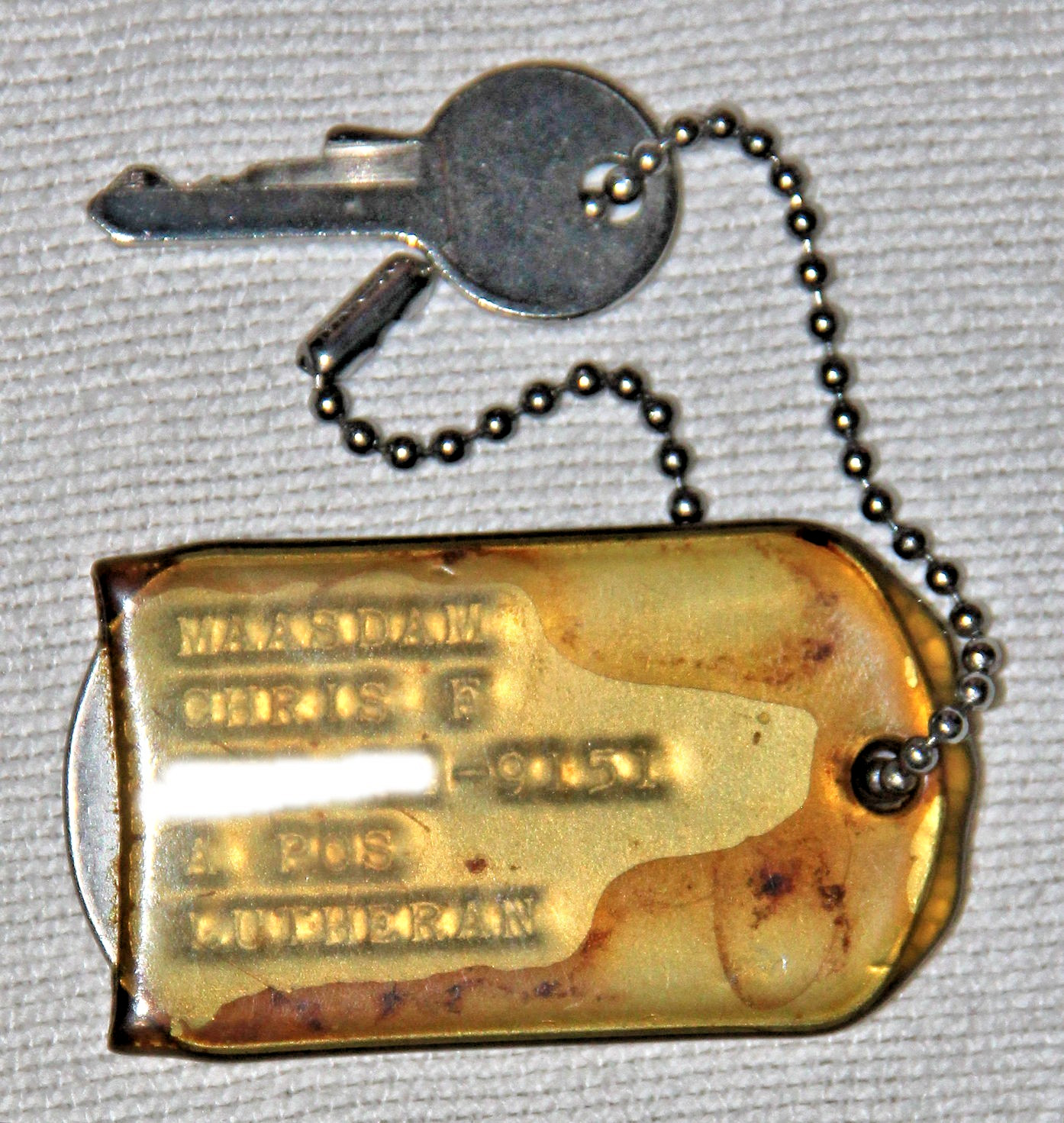 ORIGINAL VIETNAM ERA NAMED DOG TAG WITH SILENCER, SHORT CHAIN AND KEY