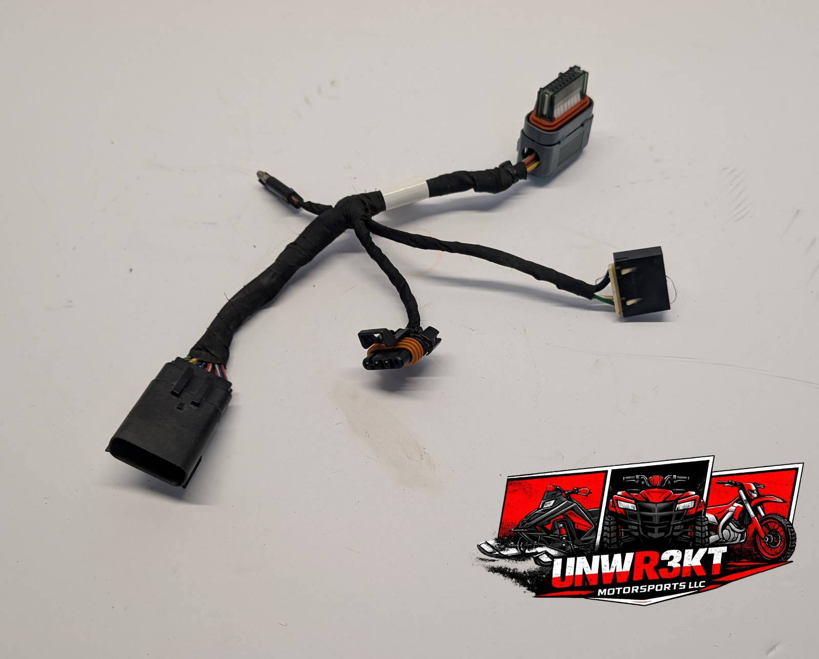 2413200 2017-2022 Polaris Electrical Harness Hood Axys/Rush/Indy/Switchback