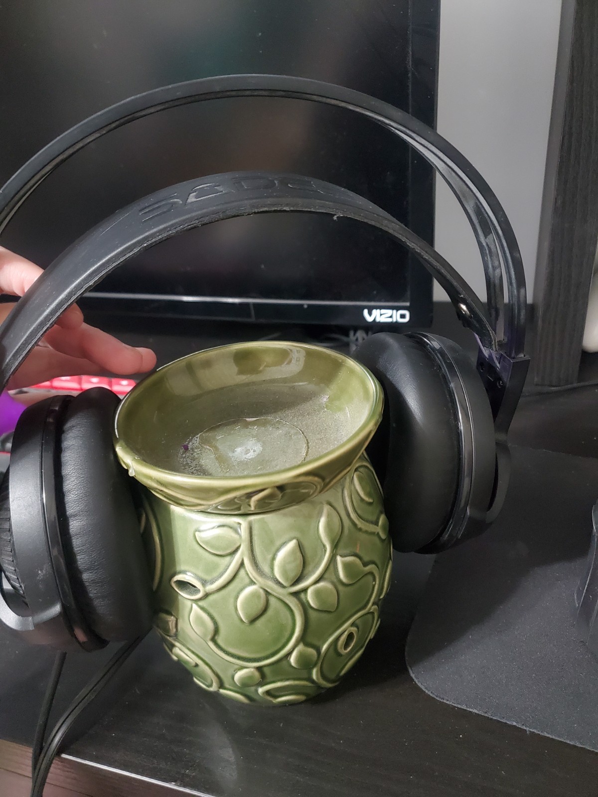 Gaming Headset Noise-Cancelling Microphone With Rainbow Lights for PC