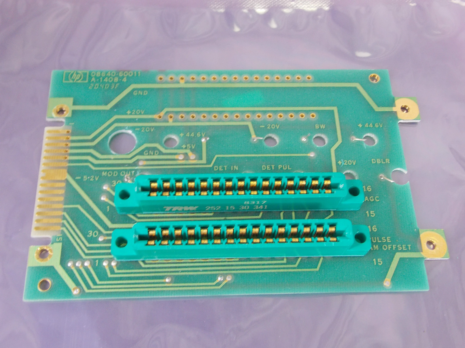 HP AGILENT 8640B SIGNAL GENERATOR CIRCUIT BOARD P/N 08640-60011