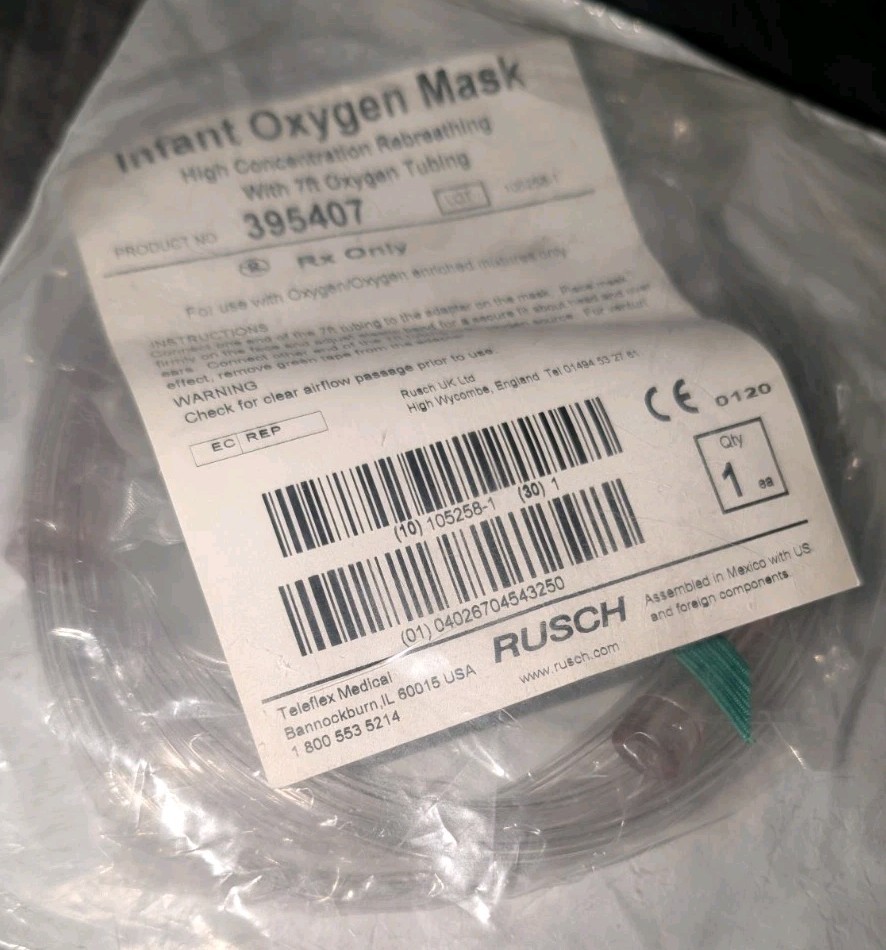 New - Infant Oxygen Mask With 7ft Oxygen Tubing 395407