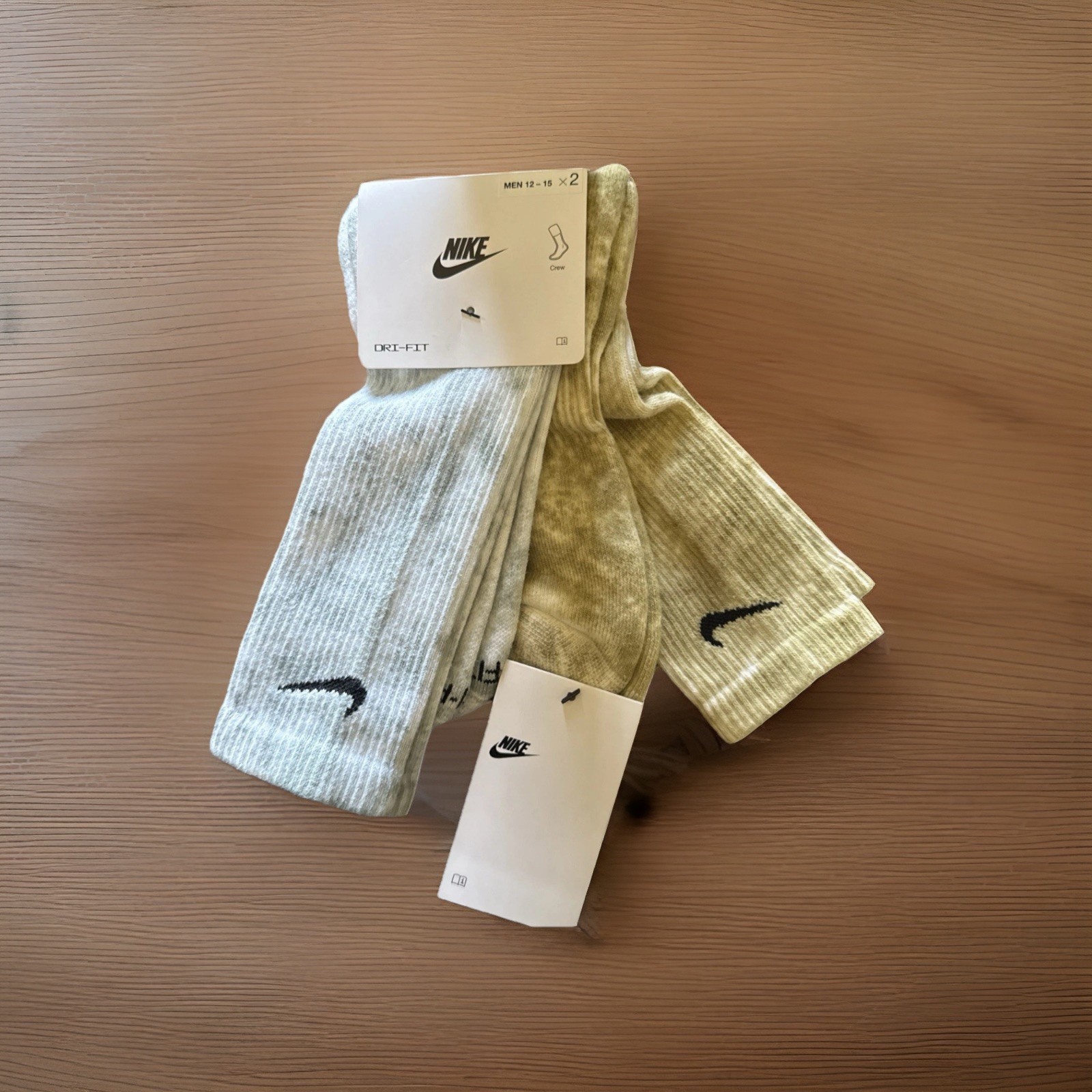 New Nike Mens Size XL (12-15)Everyday Plus Tie Dye Yellow Gray 2 Pack Crew Socks
