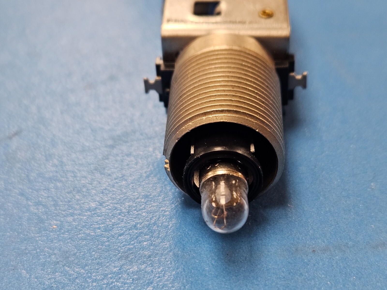 1M026-2 Micro Switch with Indicator Lamp