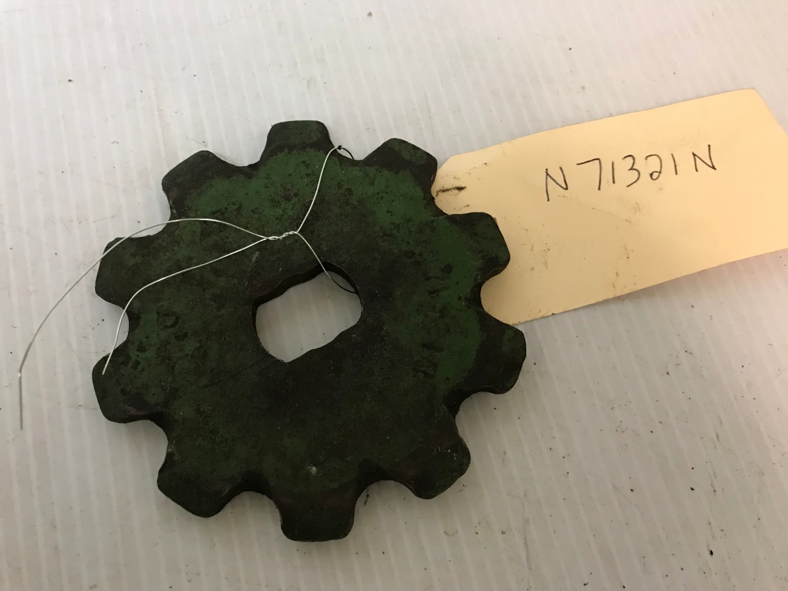 N71321  GENUINE John Deere  SPROCKET GEAR      N71321N