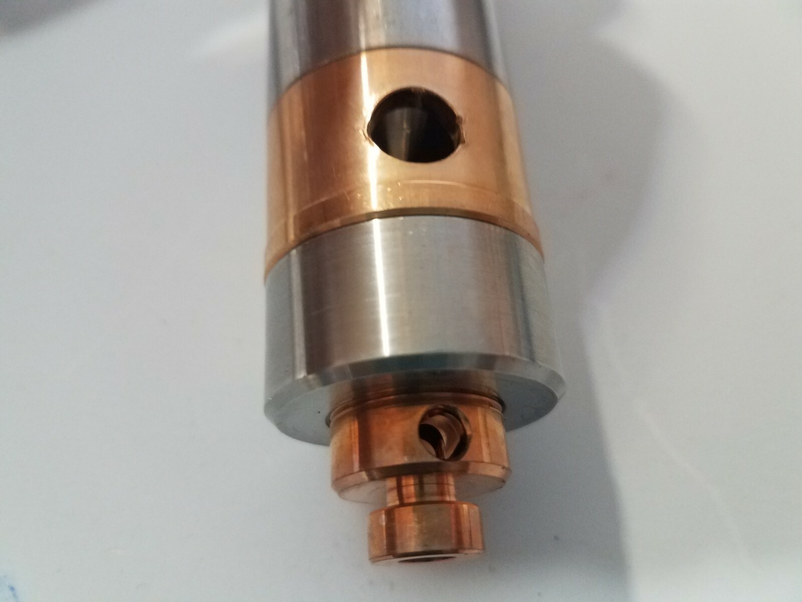 JEOL SEM 6320F Pole Piece