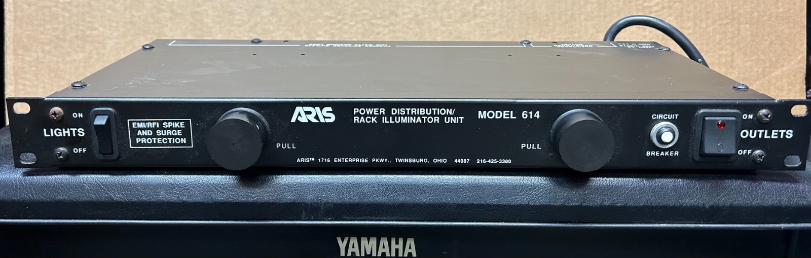 ARS Power Distribution Rack/Illuminator Model 614