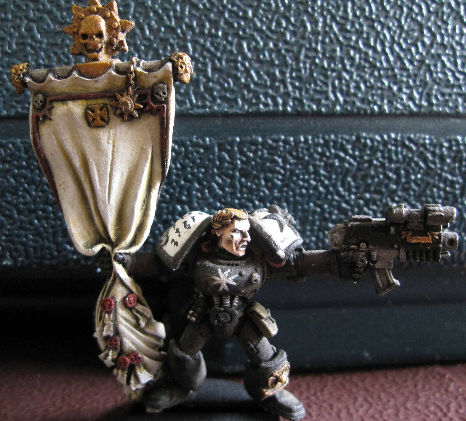 40K Space Marines Skullz Limited edition Standard metal OOP  miniature painted