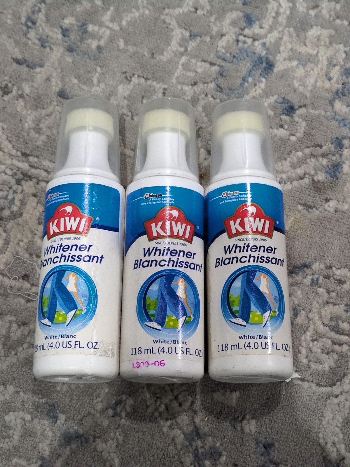 Kiwi Sport Shoe Whitener 4.0 FL OZ Sealed 3 pack white