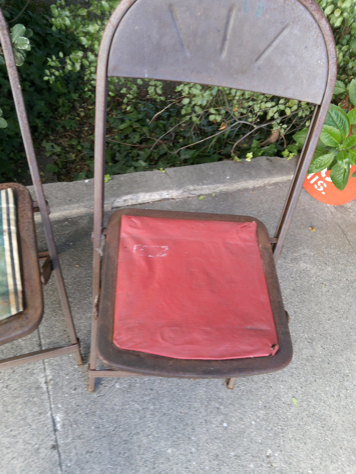 Vintage Rusty Metal Folding Chairs Set of 4