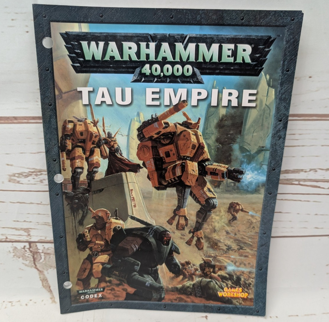 Codex Tau Warhammer 40k Supplement GW 2005 SC 4th Edition Hole Punched