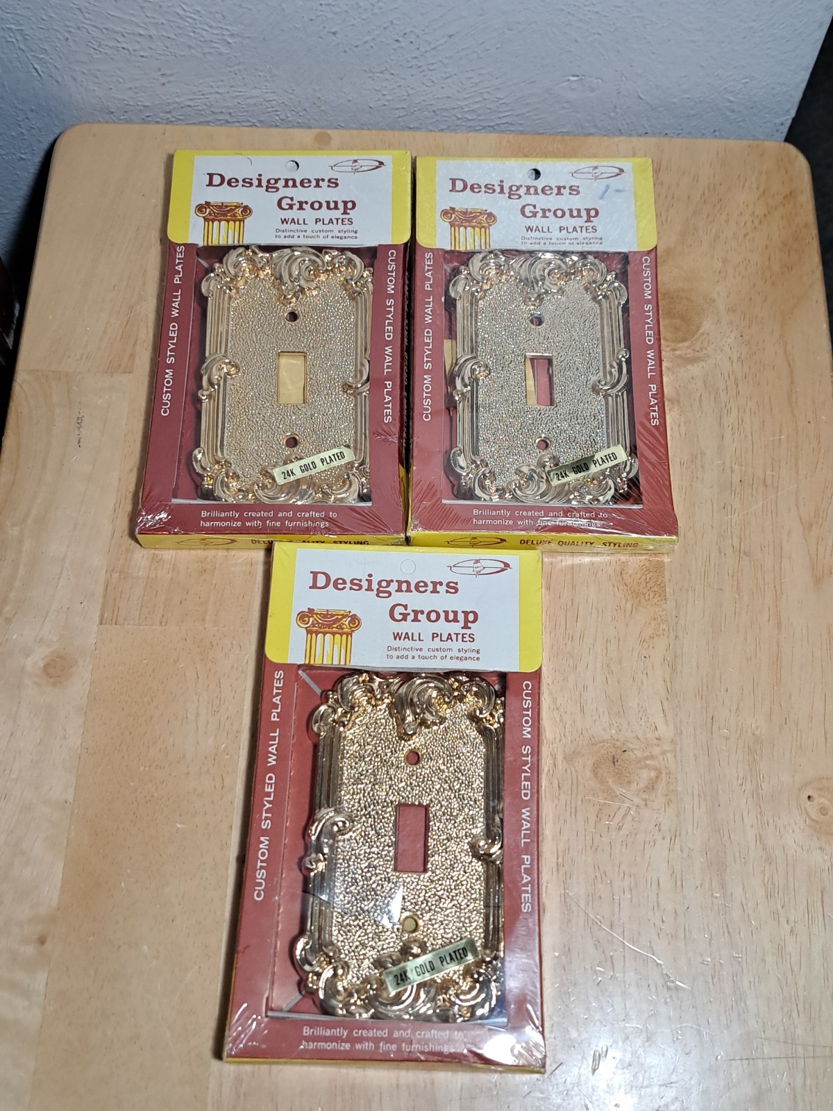 BRAND NEW SEALED 3 Vintage MCM Designers Group Wall Plates 24K Gold Plated