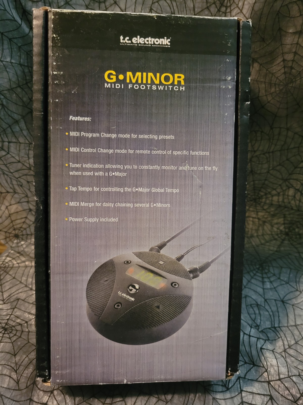 TC Electronic G-Minor MIDI FOOTSWITCH Controller Program Change Tap Tempo Tuner