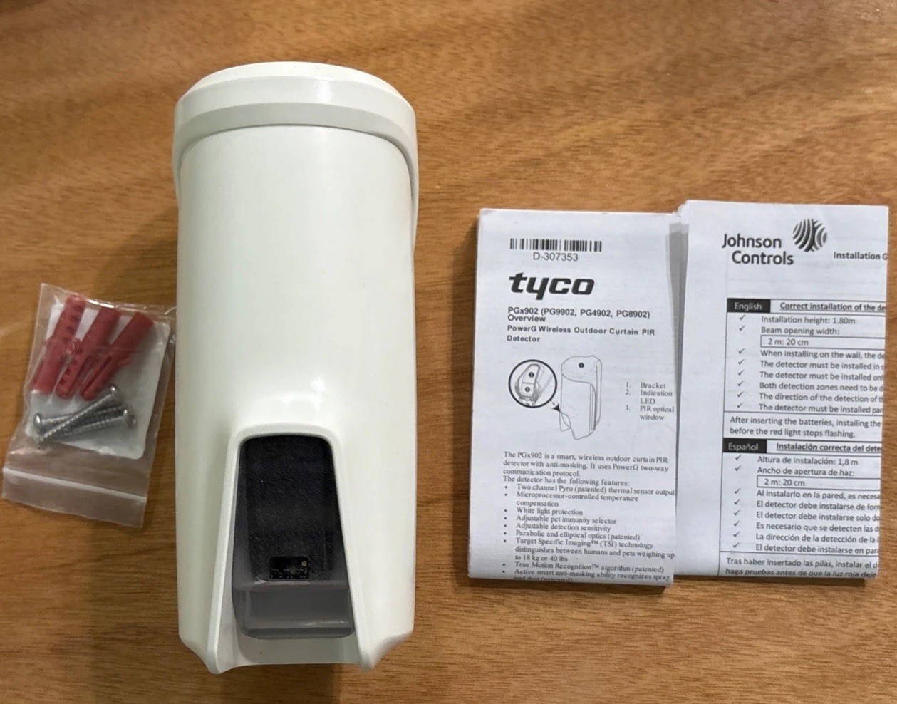 DSC PG9902 Wireless Outdoor Curtain PIR Detector