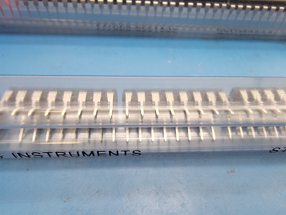 New (90pcs) CD74HC423E TEXAS INSTRUMENTS IC Logic