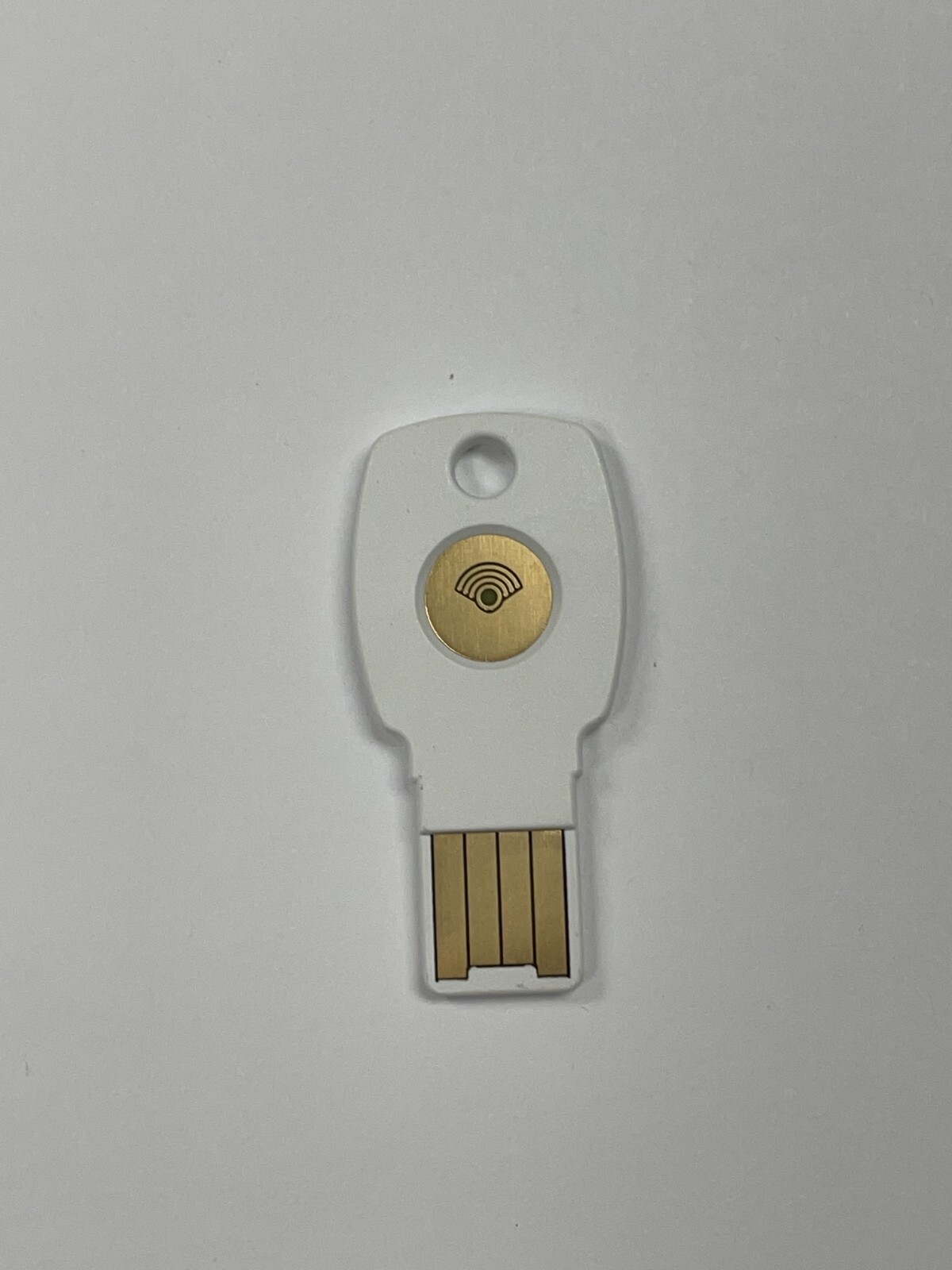 Google Titan Security Key USB (K9T) + Bluetooth Security Key (K13T) Bundle US