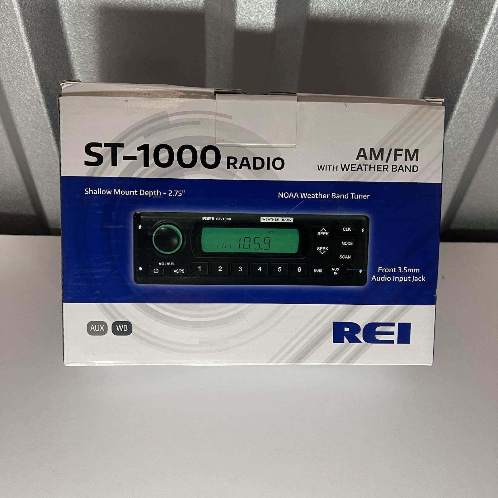 REI Radio ST-1000 AM/FM/WB/AUX Stereo Radio w/Box and Instructions