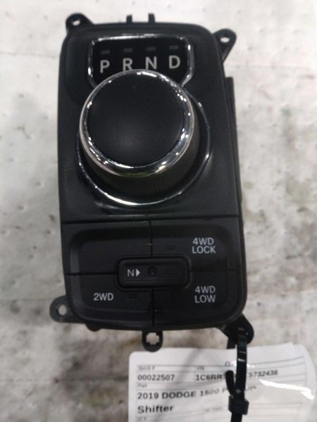 2013-2018 Dodge Ram 1500  Selector Dash Gear Knob Shifter Control Assembly OEM