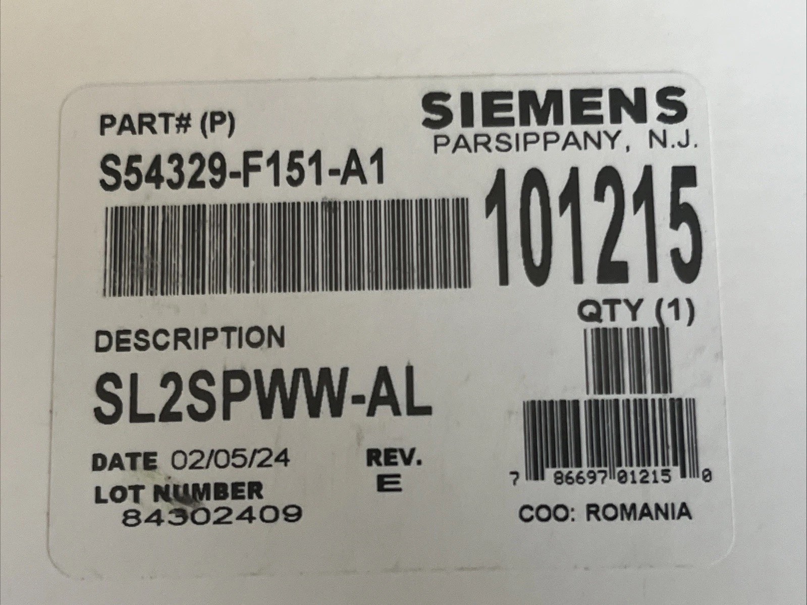Siemens SL2SPSWW-AA SPEAKER STROBE.  NEW IN BOX