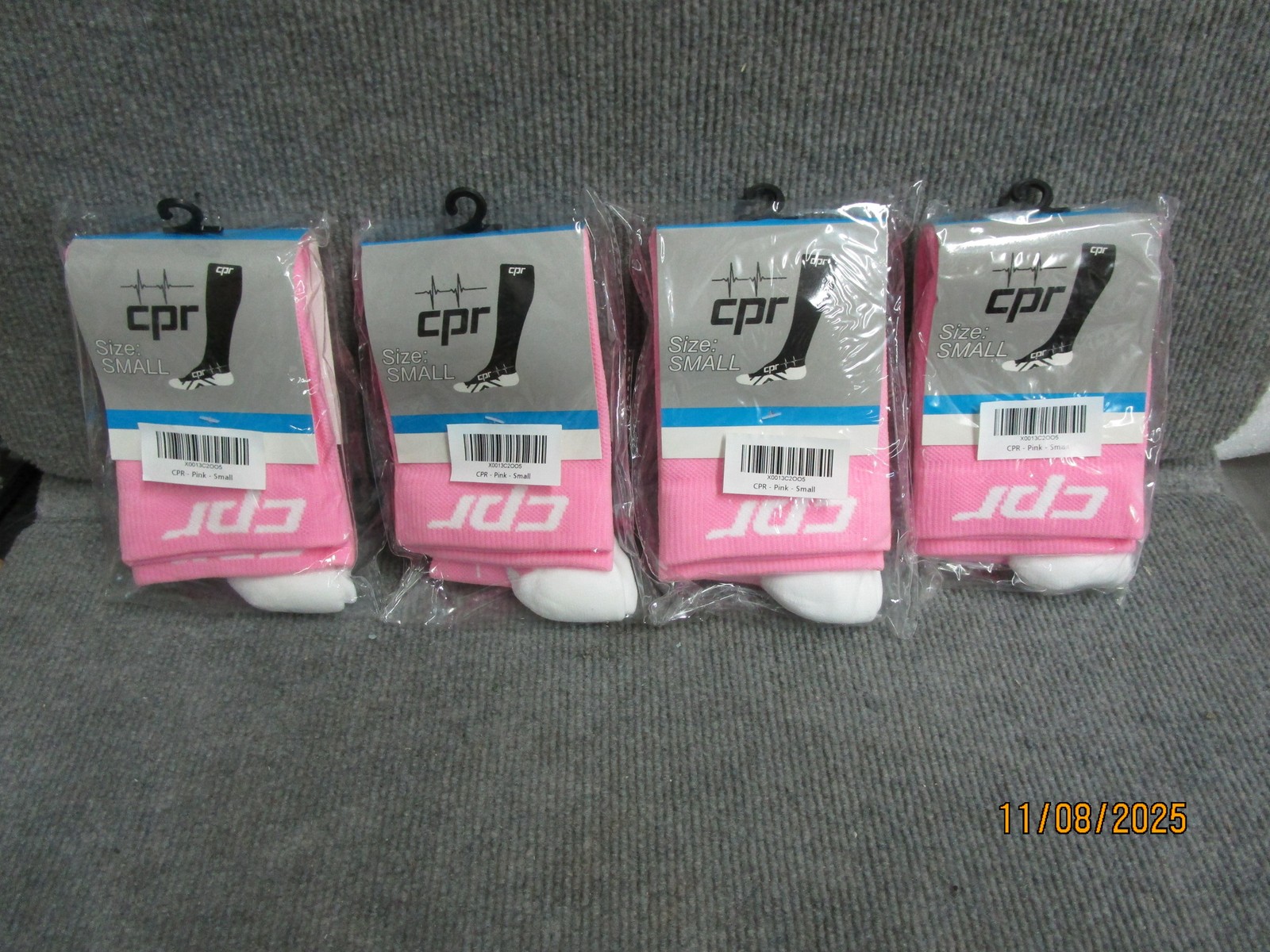 (4) Pair CPR Compression Socks Pink Size Small