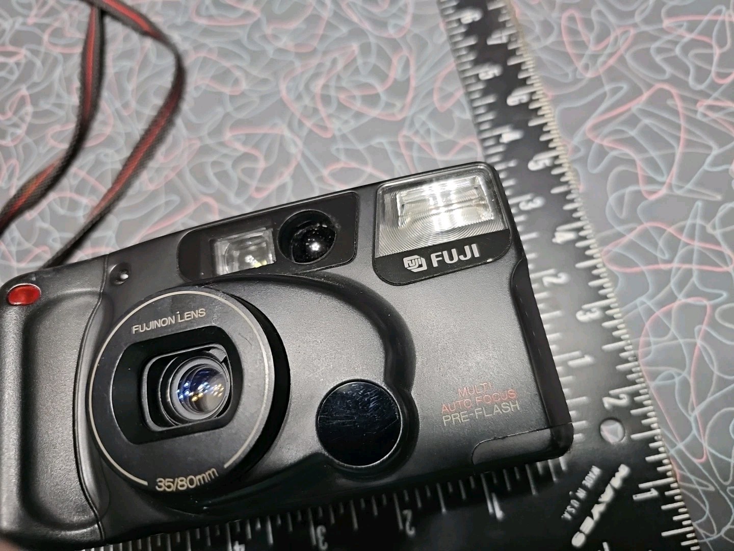 Fuji Discovery 400 Tele Plus 35mm Point & Shoot Camera Untested