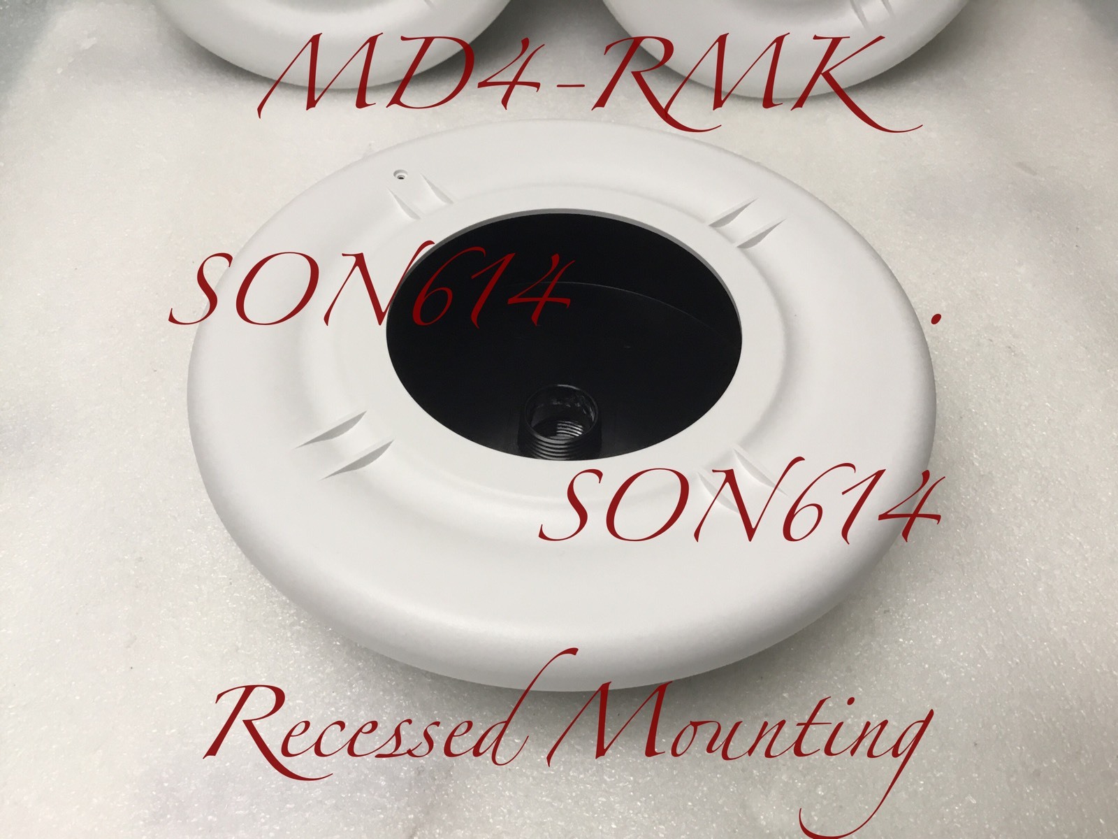 MD4-RMK WHITE CEILING RECESSED MOUNTING KIT For DeView Dome Camera