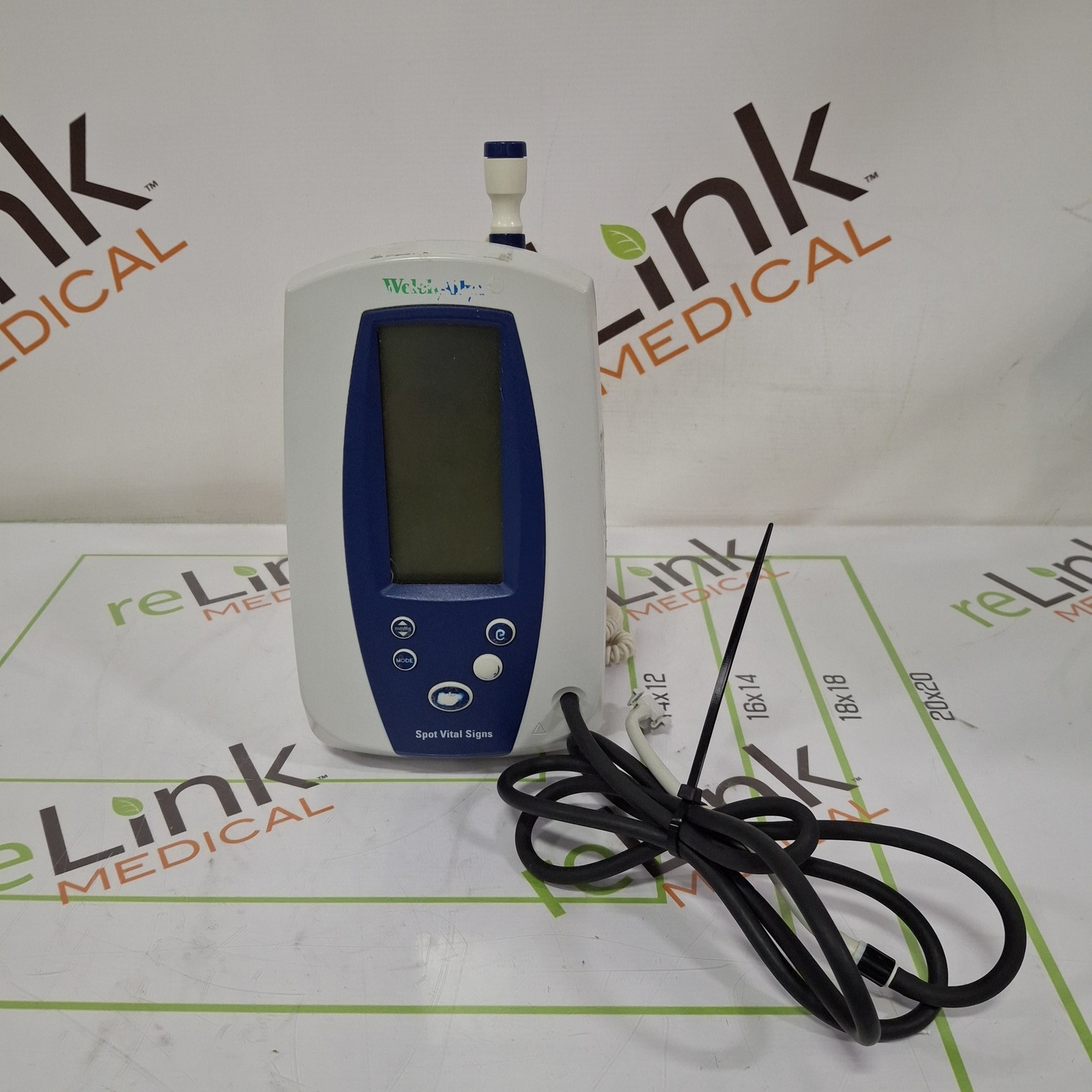 Welch Allyn Spot 420 - NIBP, Temp Vital Signs Monitor