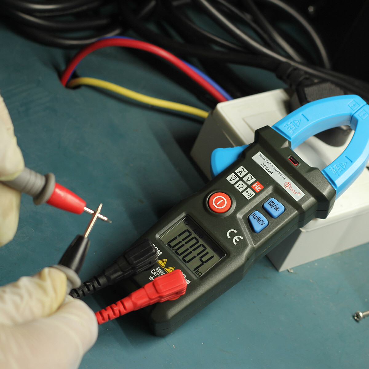 BSIDE ACM24 Smart AC Digital Clamp Meter 6000 Counts with Frequency USA