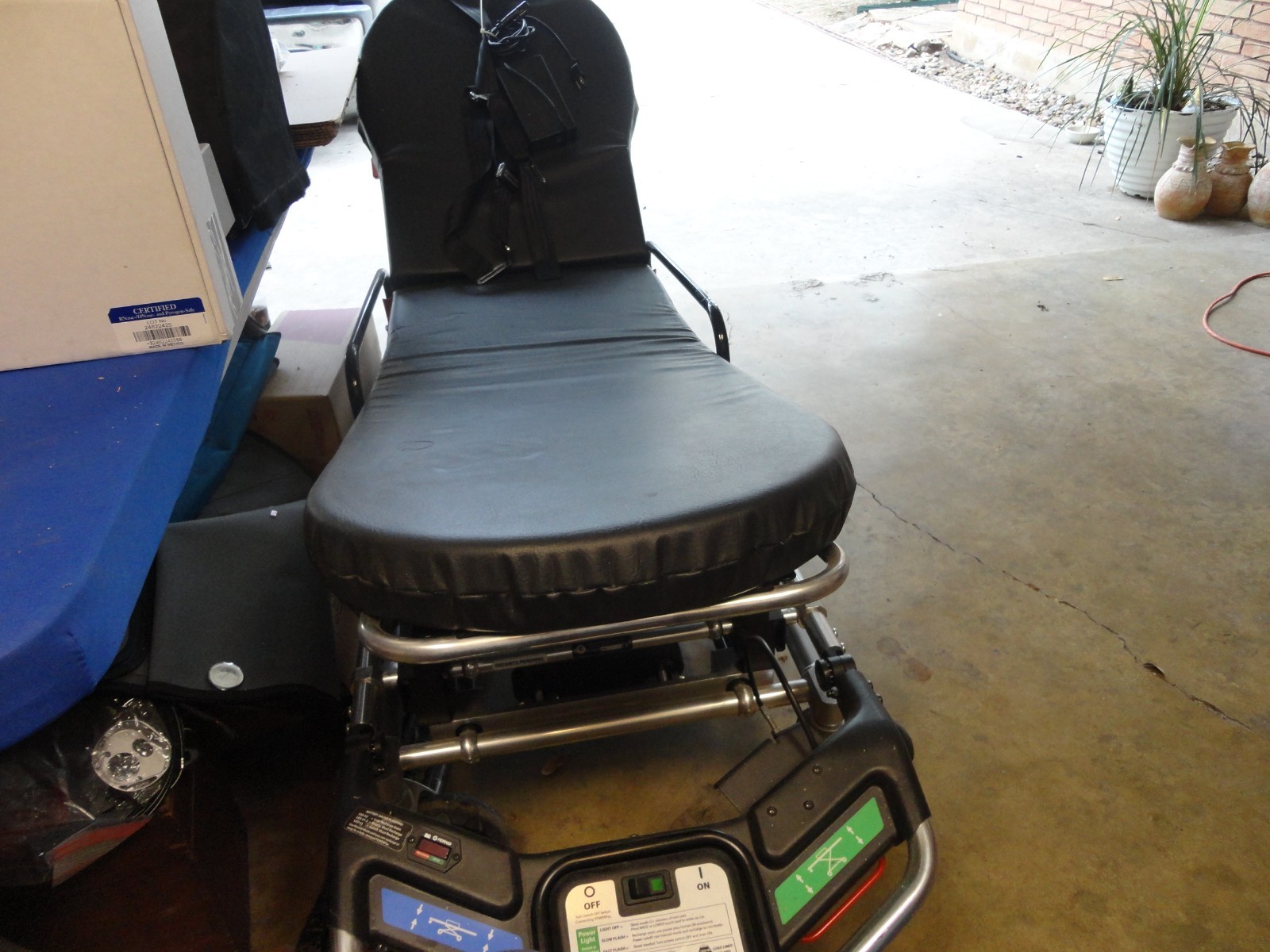 Ferno POWERFlexx+ Powered Ambulance Cot NEW Titanium never used from a college