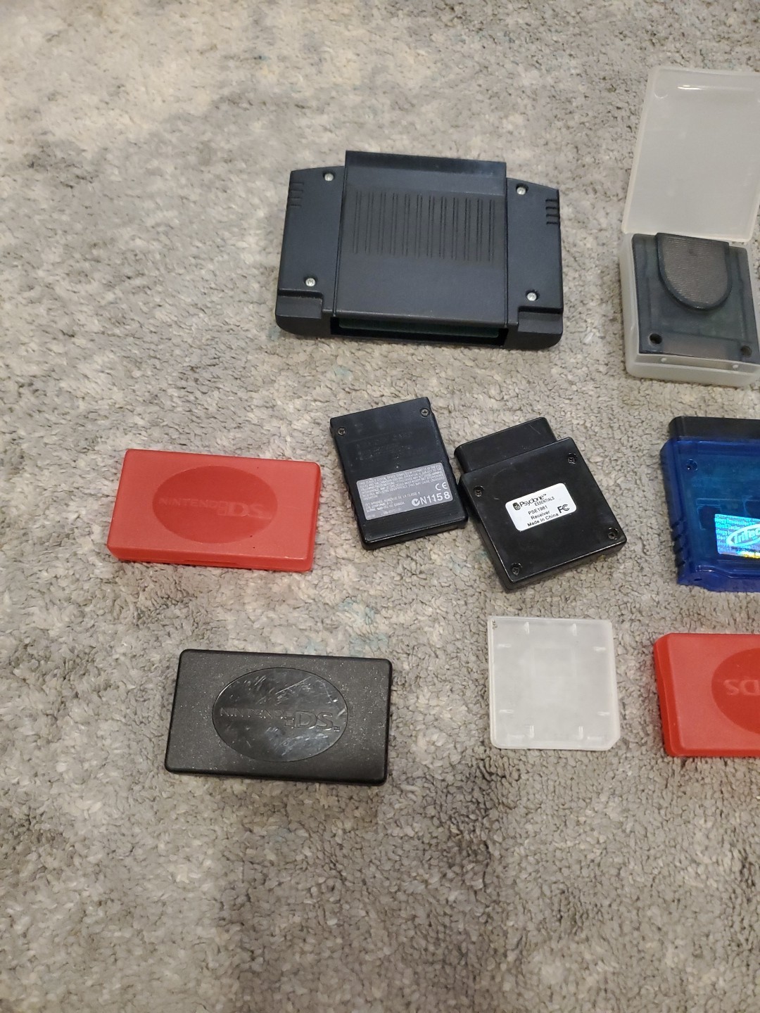 Playstation N64 Memory Card Game Shark Lot With Ds Game Holders UNTESTED