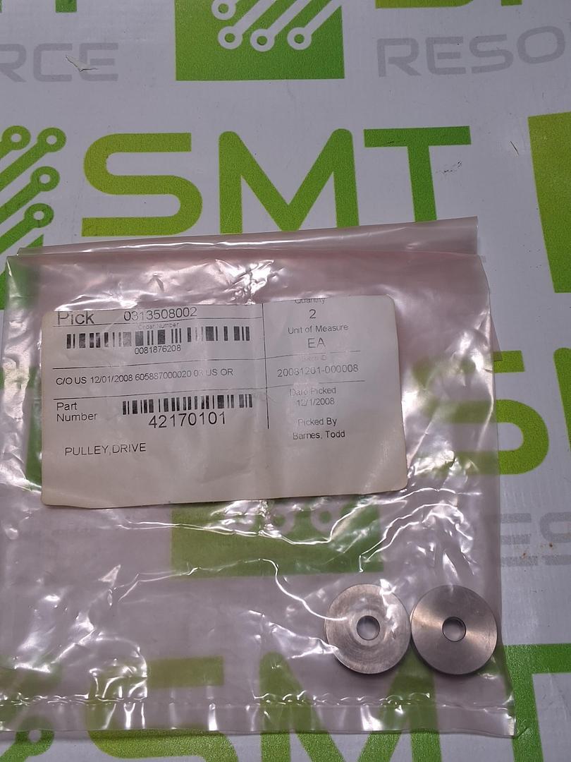 UNIVERSAL INSTRUMENTS 42170101 DRIVE PULLEY - LOT OF 2 - BRAND NEW