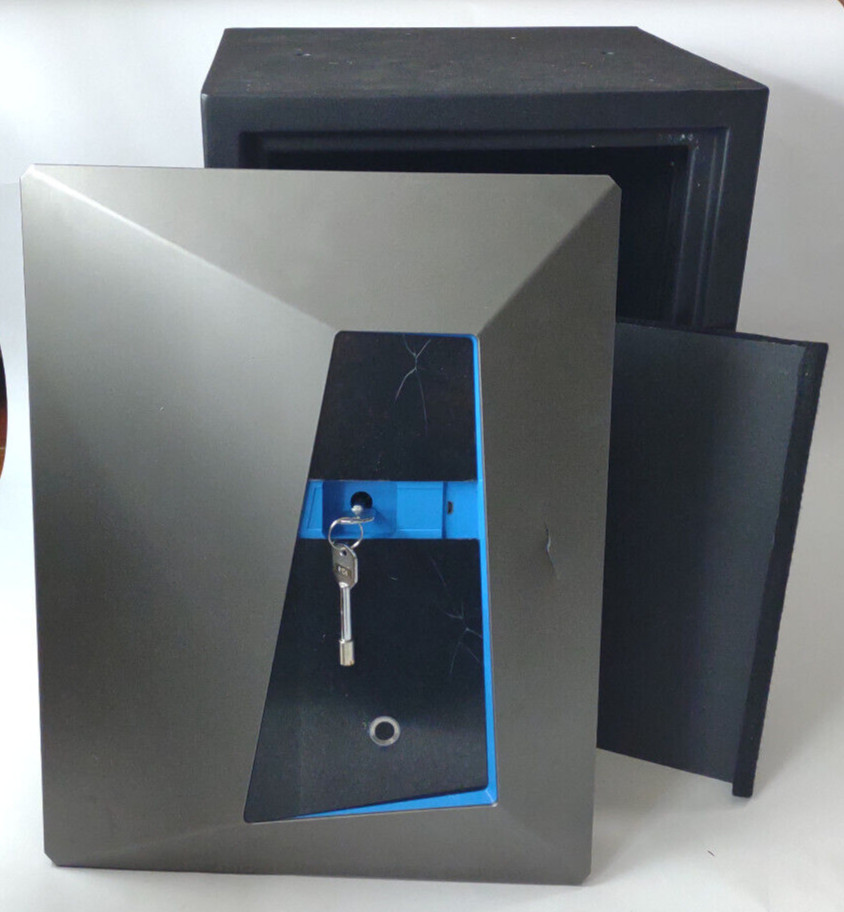 Biometric Safe Fireproof Box Fingerprint Touch Screen Keyboard *DAMAGED*