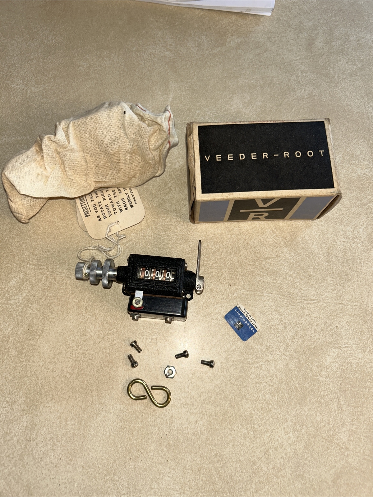 Veeder Root HJ-112213 Counter, w/ Electric Micro Switch, 3 Digits new old stock