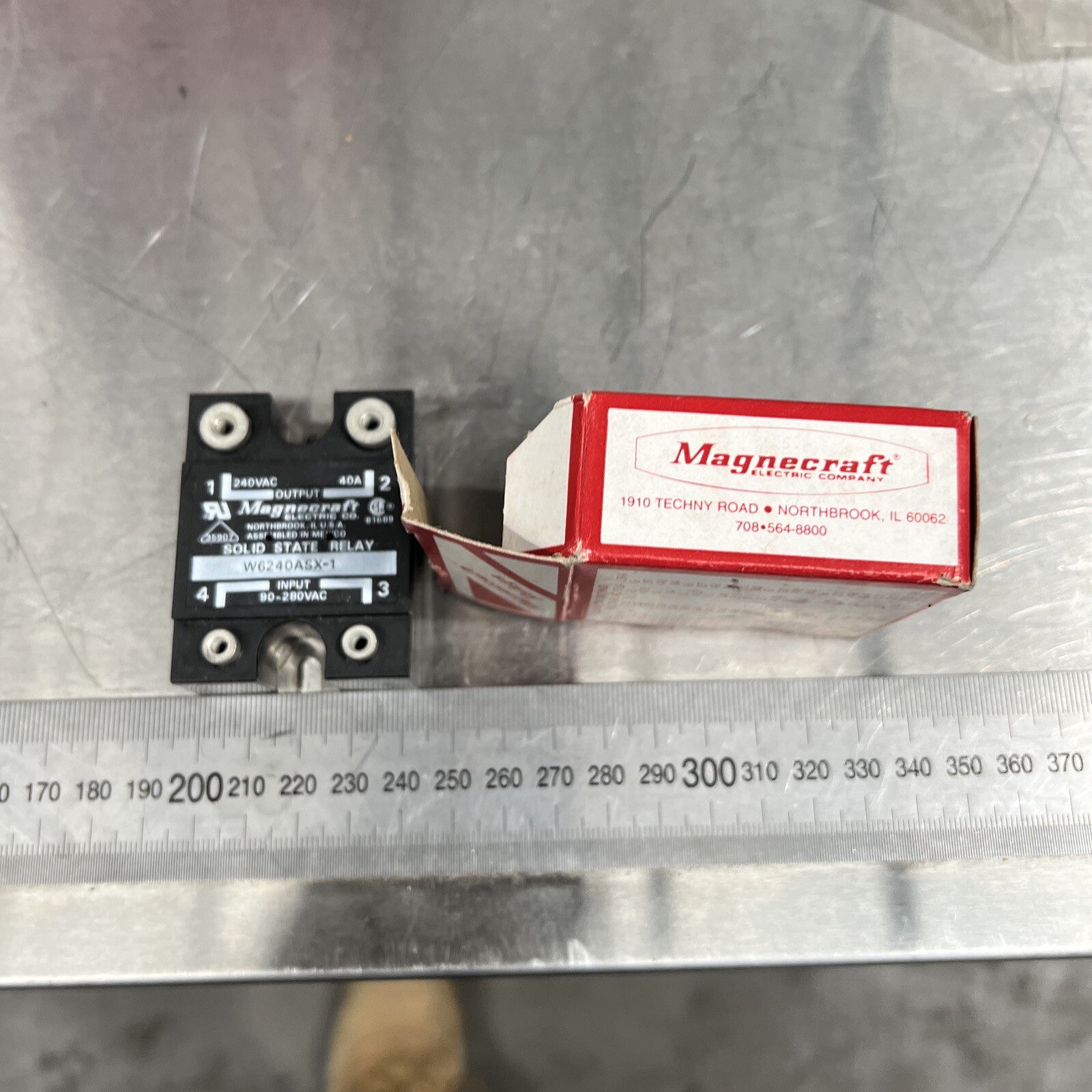 magnecraft solid state relay w6240asx-1 90-280 vac nib