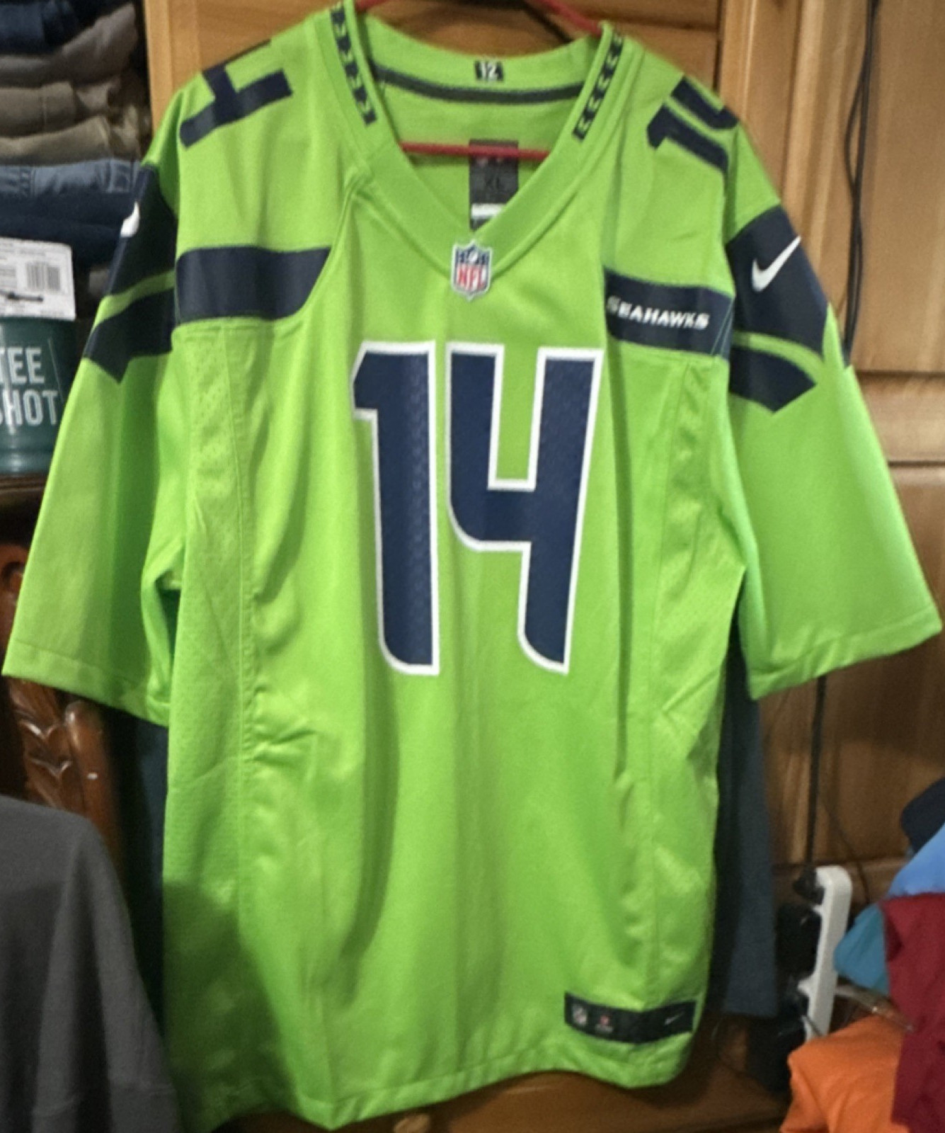 Nike Seattle Seahawks NFL Jersey XL Green Metcalf #14 Football Official