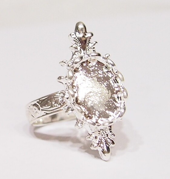 6 - 14x10mm Shiny Silver Victorian Deco Lefleur Design Adjustable Ring Settings