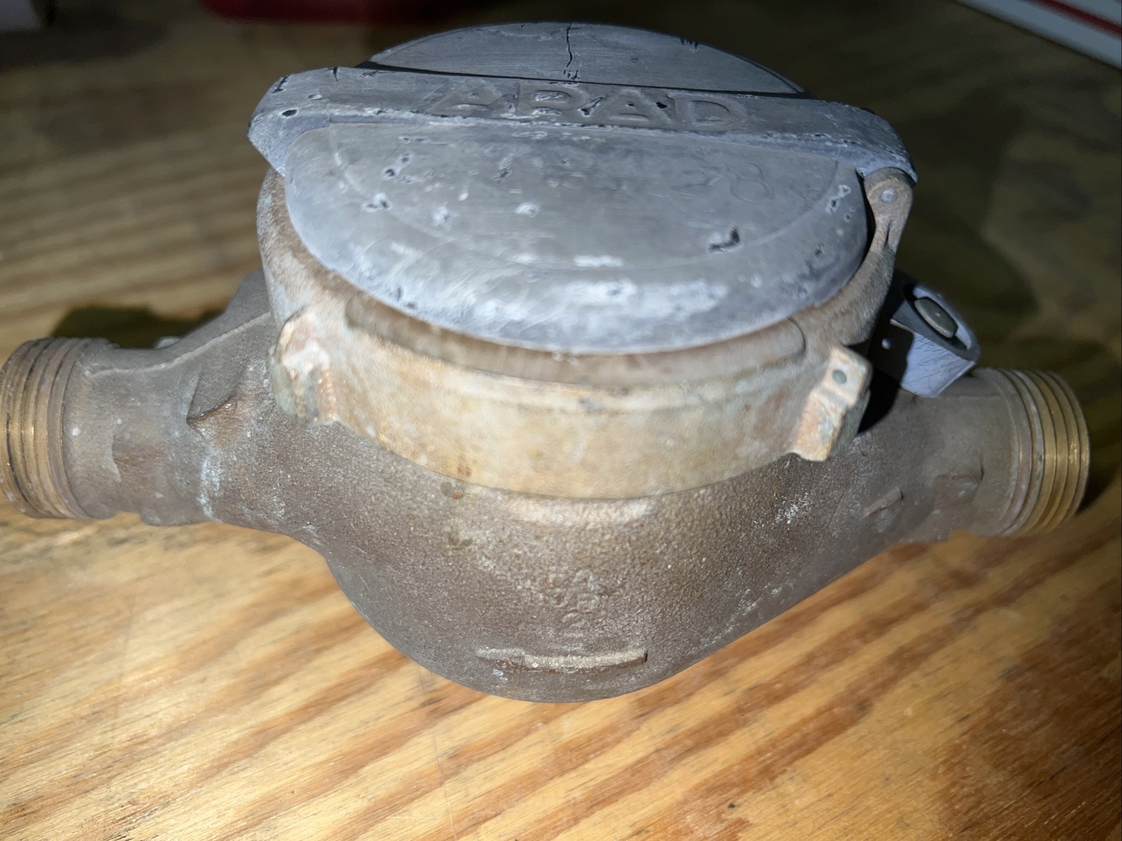 master meter brass 5/8” X 3/4” water meter