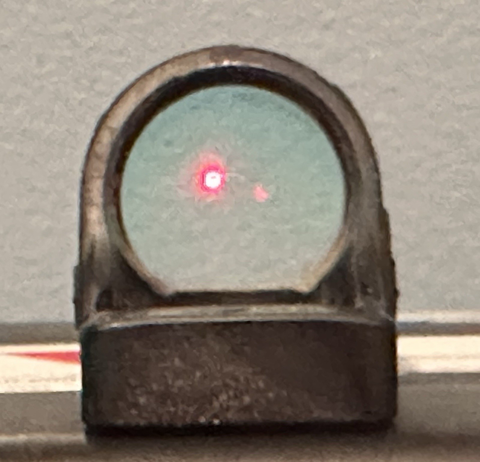 Trijicon SRO2-C-2500002 Adjustable LED Reflex Sight 2.5 MOA Red Dot - Black