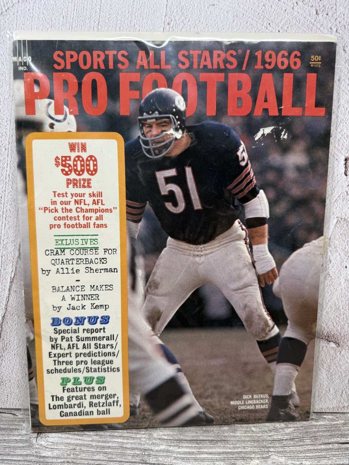 1966 Sports All Stars Pro Football Magazine - Dick Butkus Cover