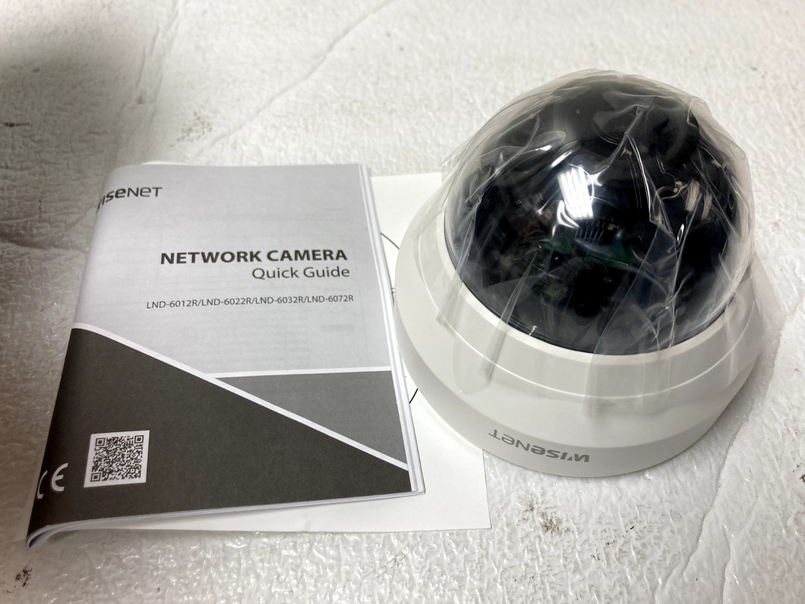 Wisenet LND-6022R Wired Indoor Dome Security Camera