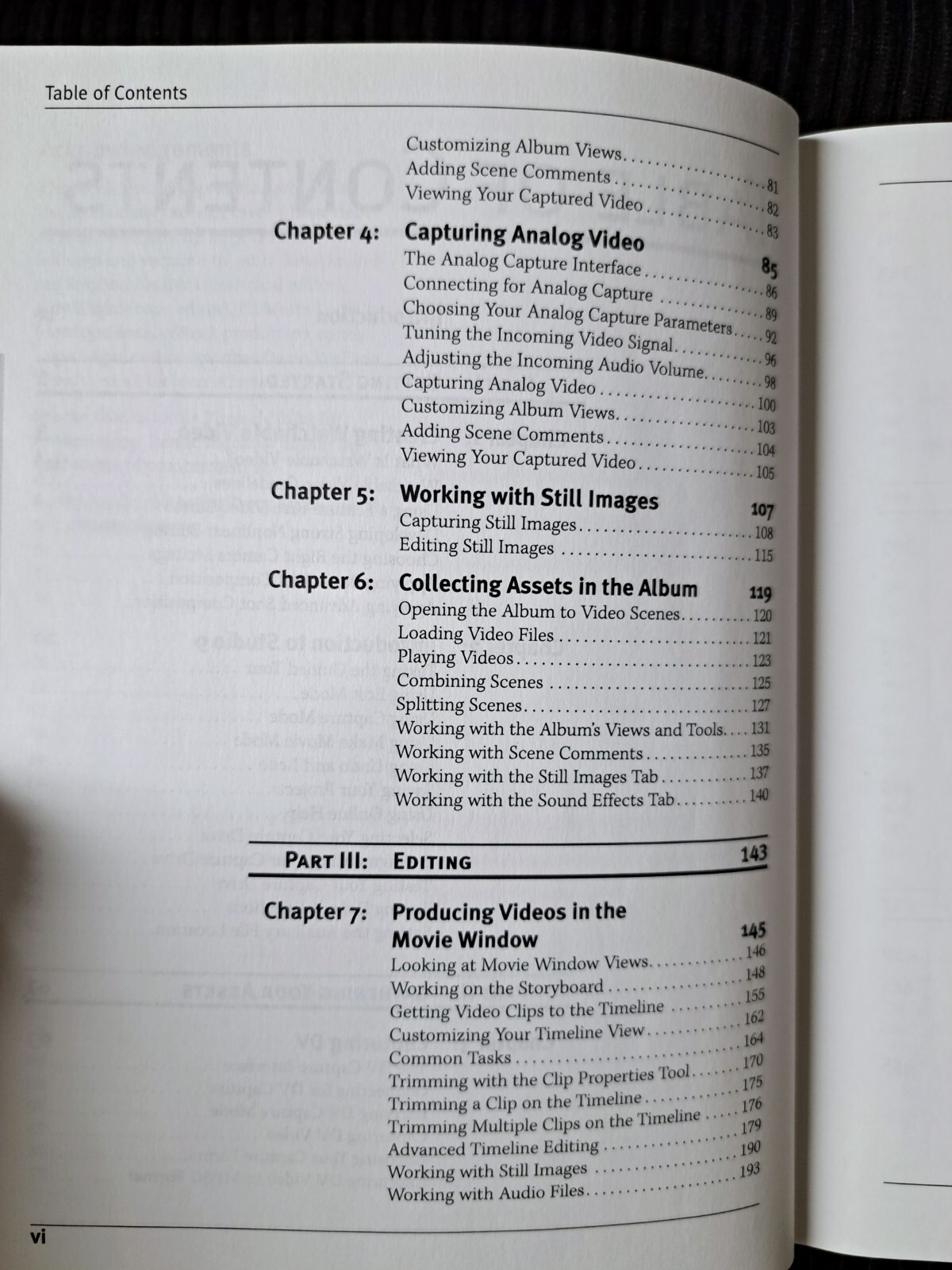 Pinnacle Studio Plus Version 9 Video Editing Software + Extras: Guide Book & DVD