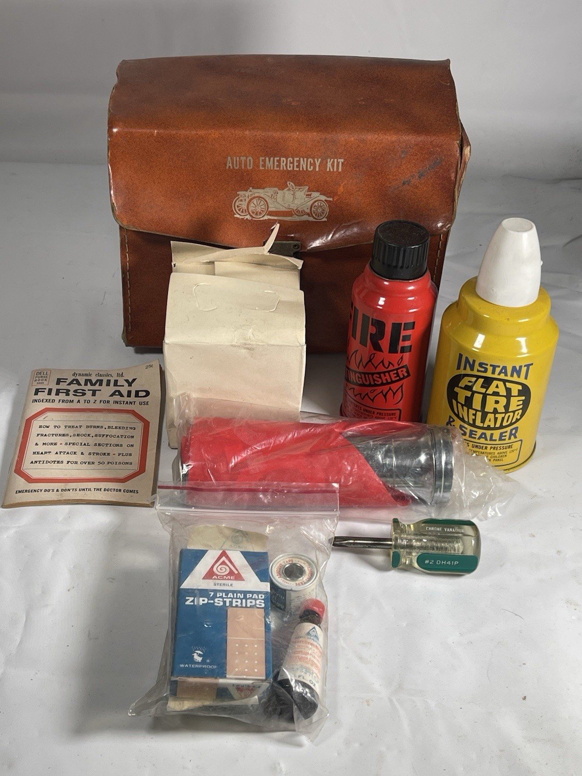 Vintage 1970's Reader's Digest Auto Emergency Kit NEW